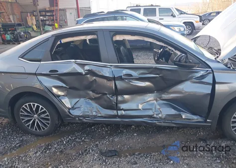 2019 Volkswagen Jetta 1.4T R-Line/1.4T S/1.4T Se from USA, damaged, VIN 3VWCB7BU2KM236565